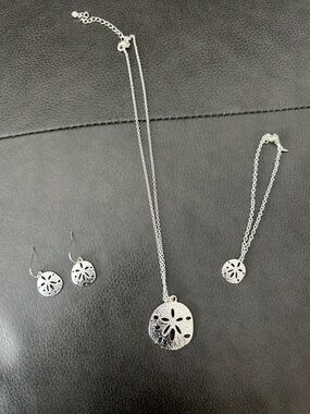 Sand Dollar Necklace, Bracelet & Earrings Set - Women Jewelry